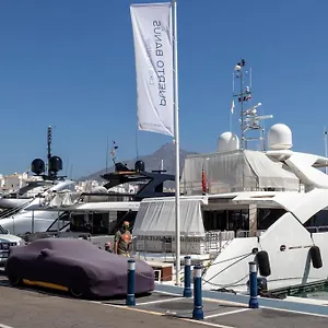 apt-luxurious-in-the-heart-of-puerto-banus.es-andalucia.com/